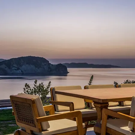 Aurora Thesan Marathiás