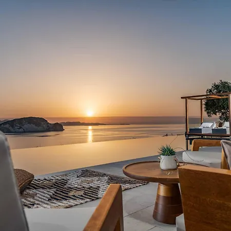 فيلة Aurora Thesan Marathiás