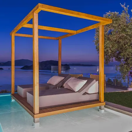 Aurora Thesan Villa *
